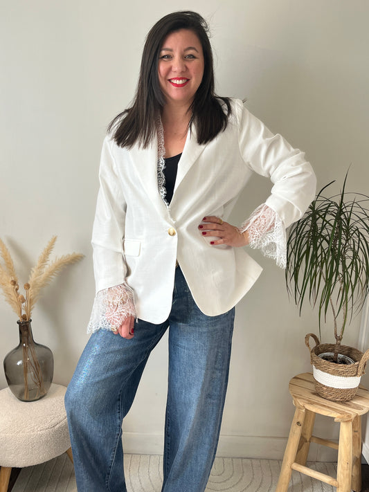 Blazer détail dentelle "Daphnée"