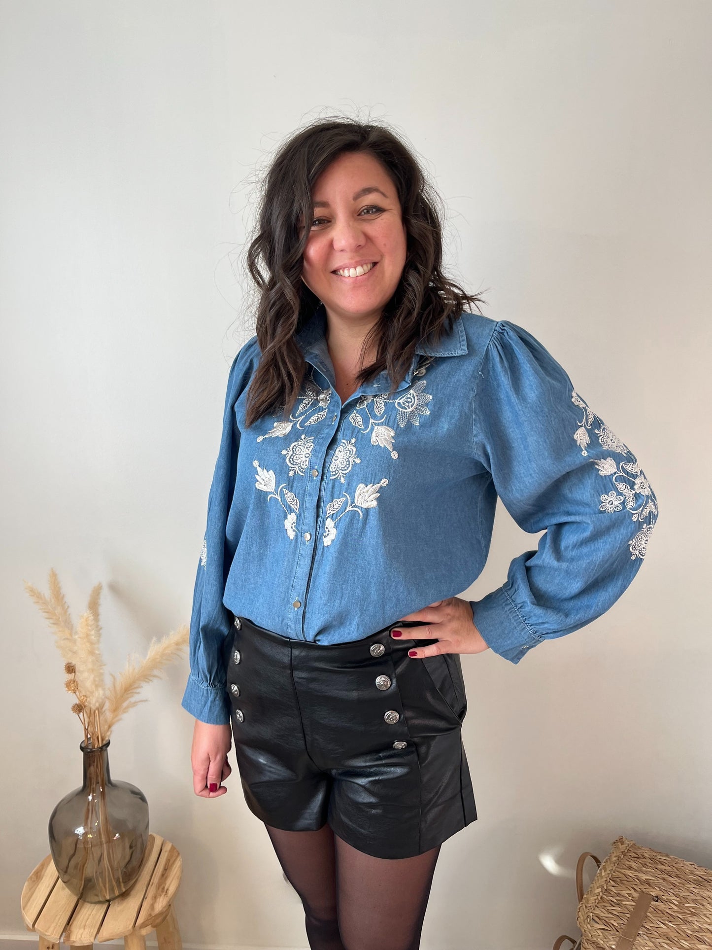 Short en simili cuir "Betti"